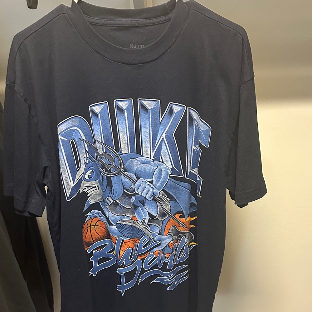 Hollister Duke Graphic Tee